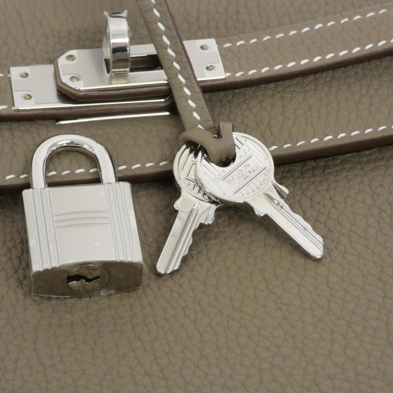 【未使用品】エルメス ケリー 25cm 044624CK バッグ