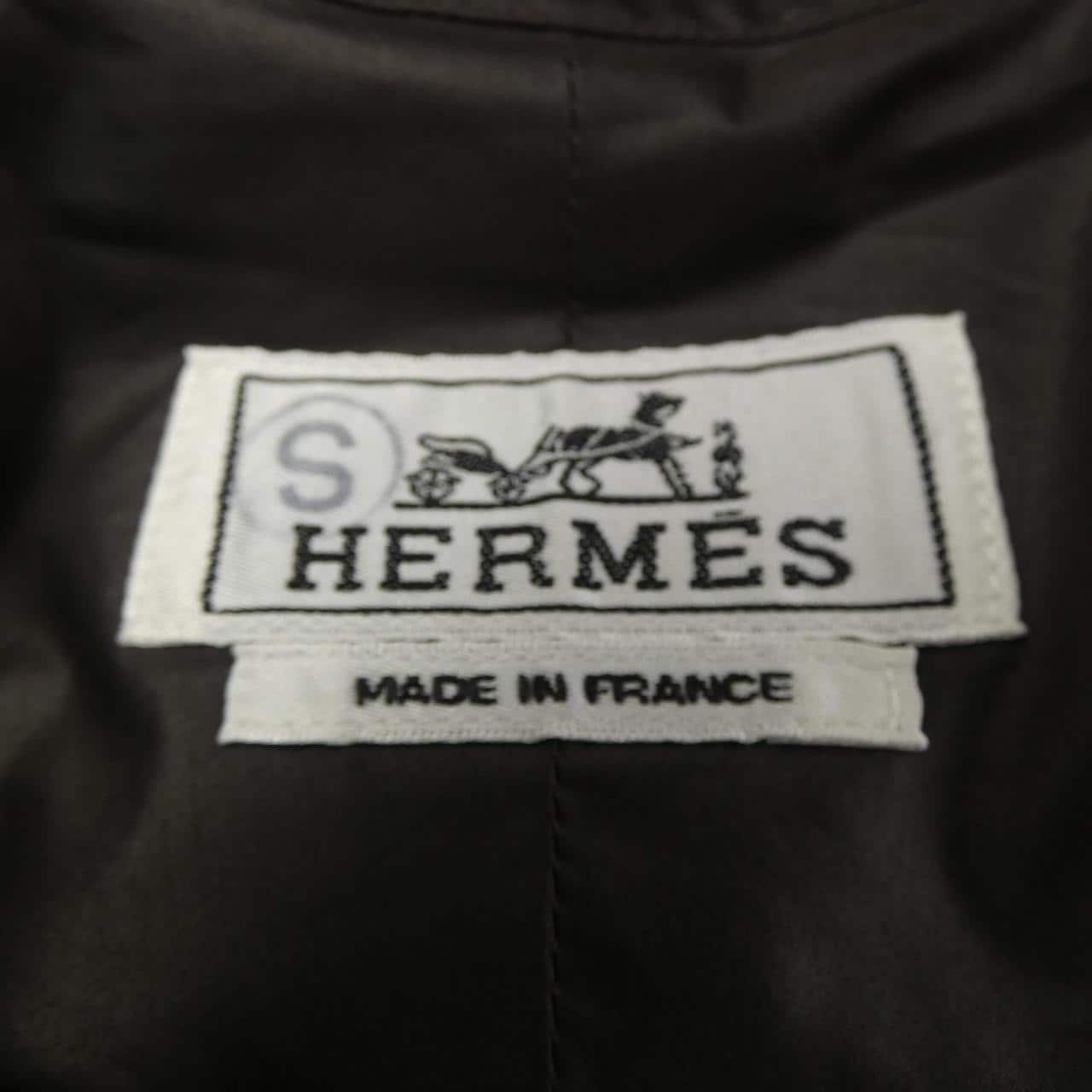 エルメス HERMES トップス