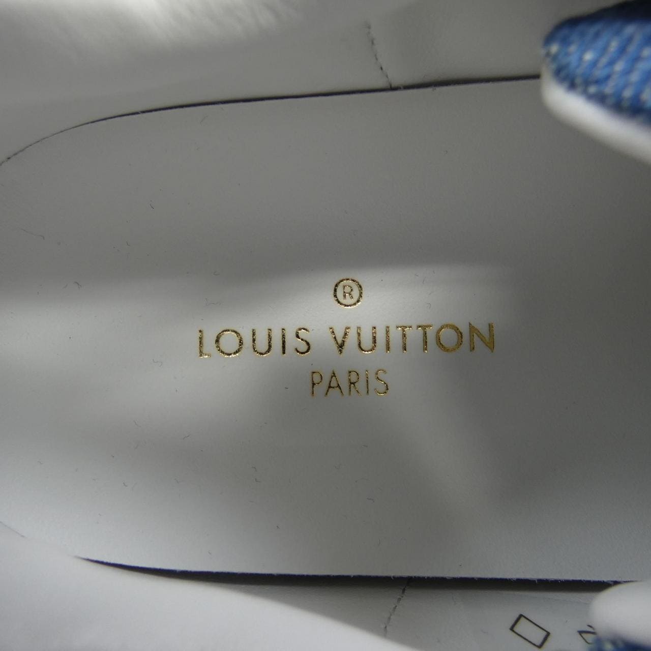 ルイヴィトン LOUIS VUITTON スニーカー