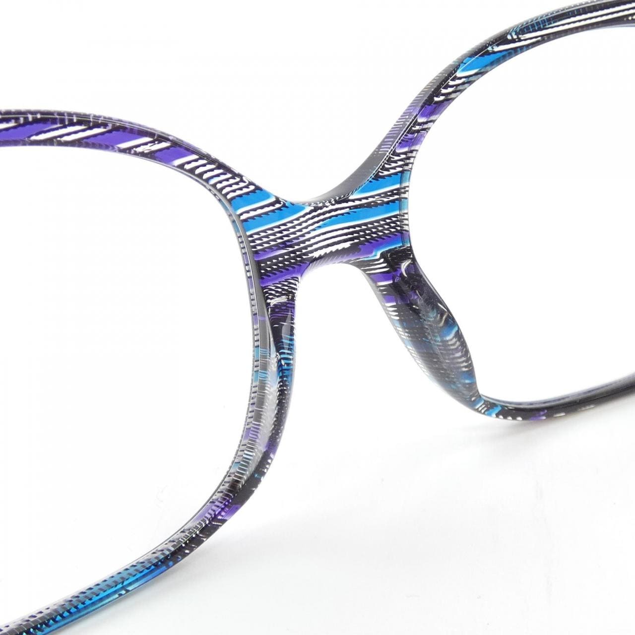 阿蘭米克裡alain mikli EYEWEAR