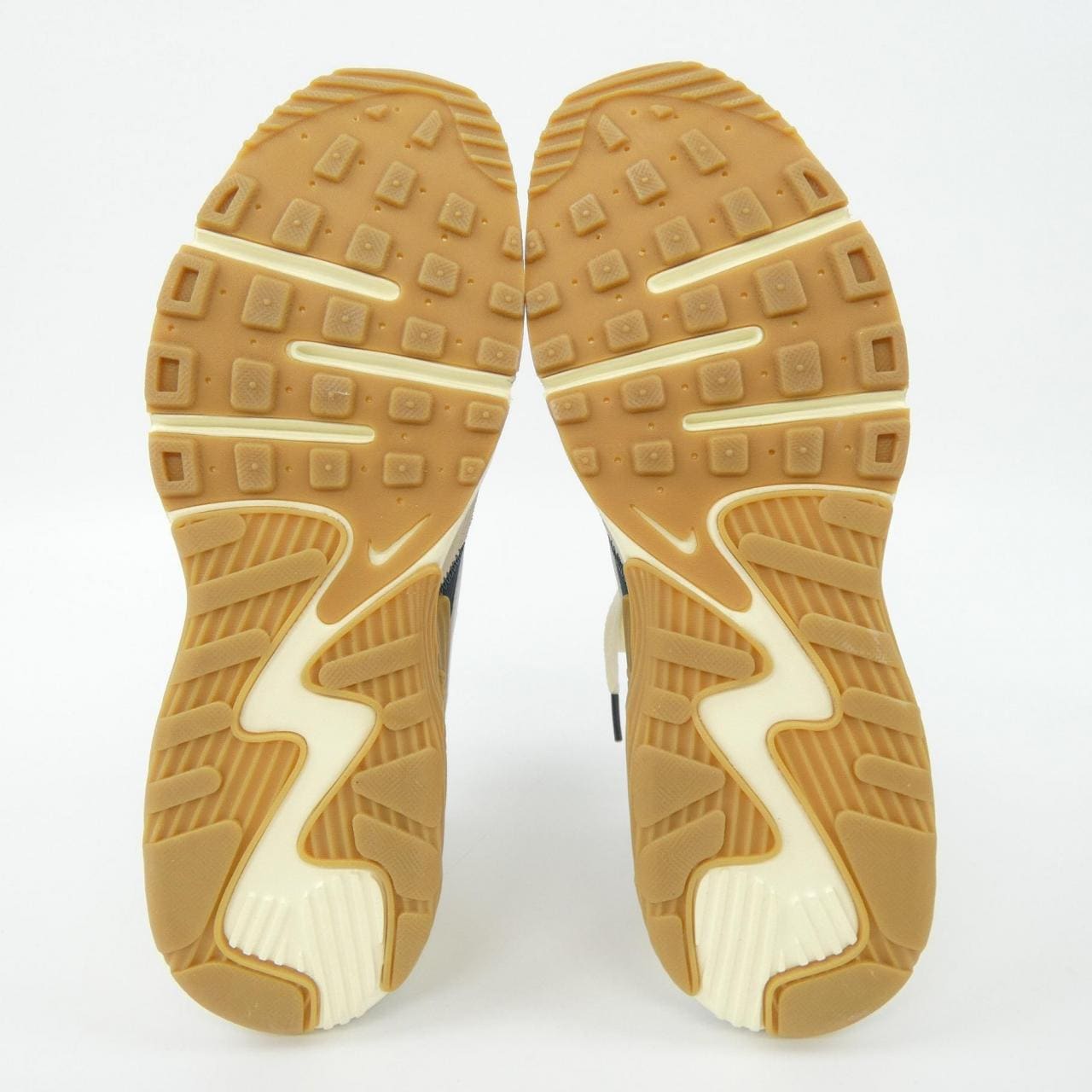 ナイキ NIKE スニーカー