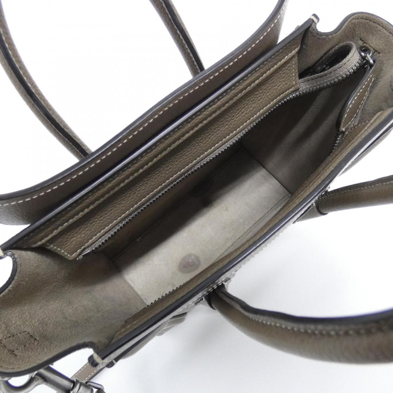 セリーヌ ラゲージ ナノ ショッパー 189243DRU バッグ