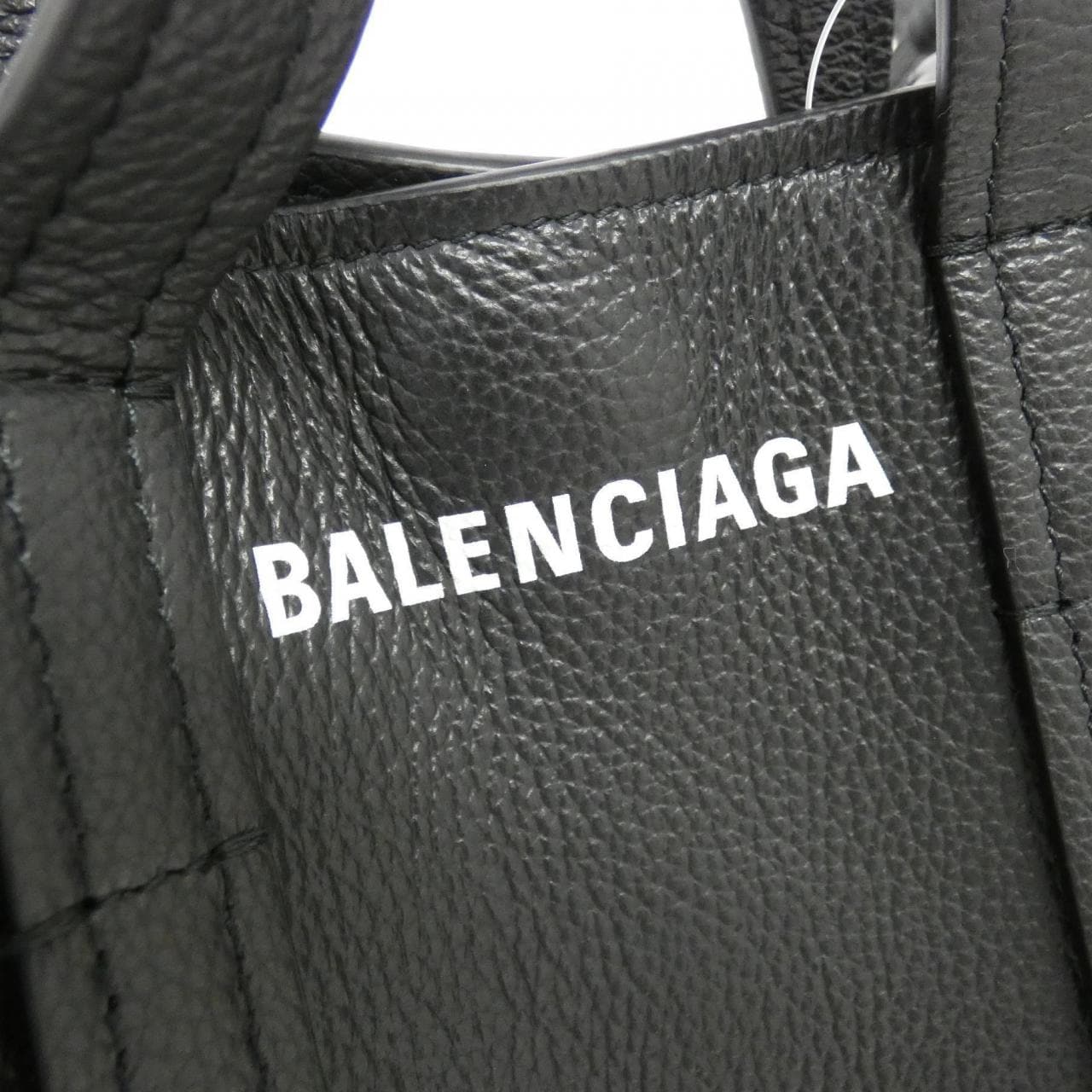 [BRAND NEW] BALENCIAGA Everyday 2.0 Small North South 672791 15YUN Bag