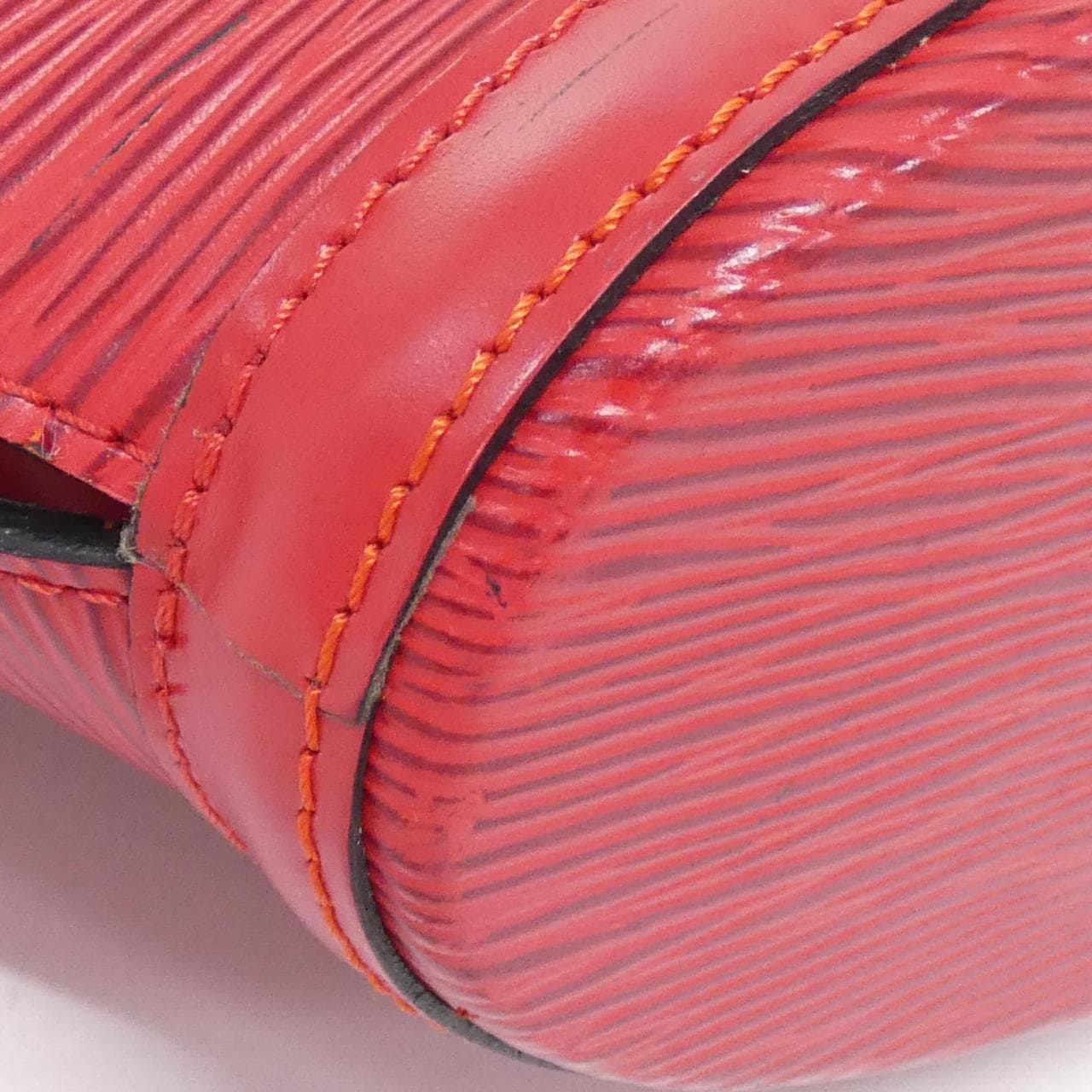 LOUIS VUITTON Epi Saint-Jacques M52277 包