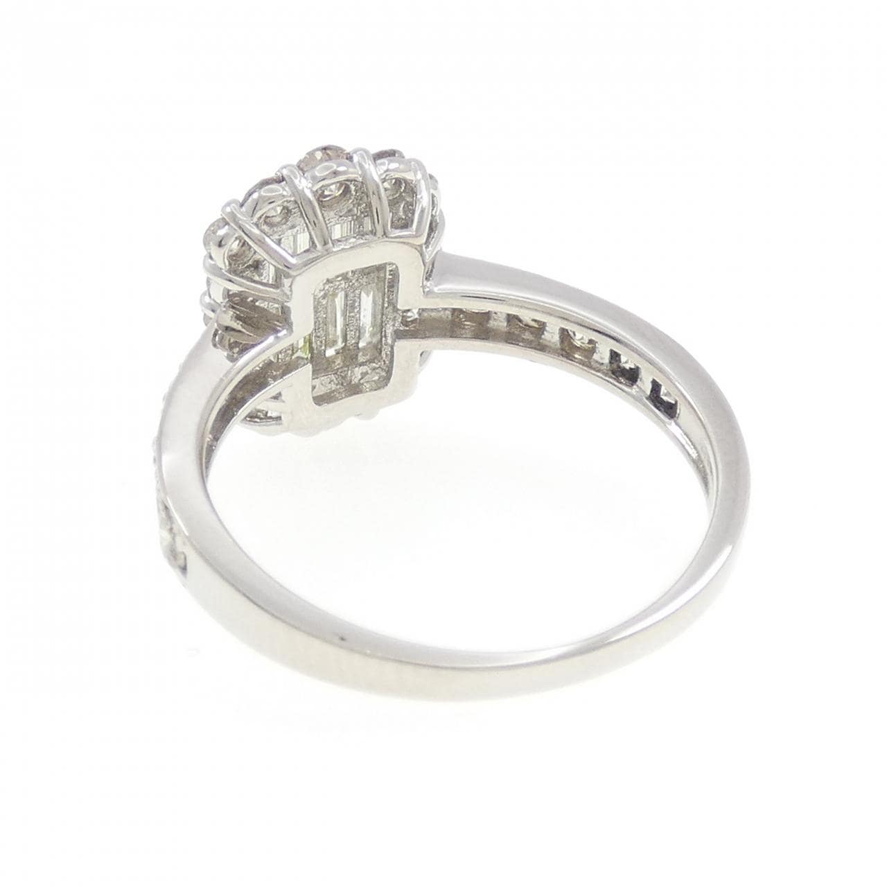 PT900 ダイヤモンド リング 1.00CT