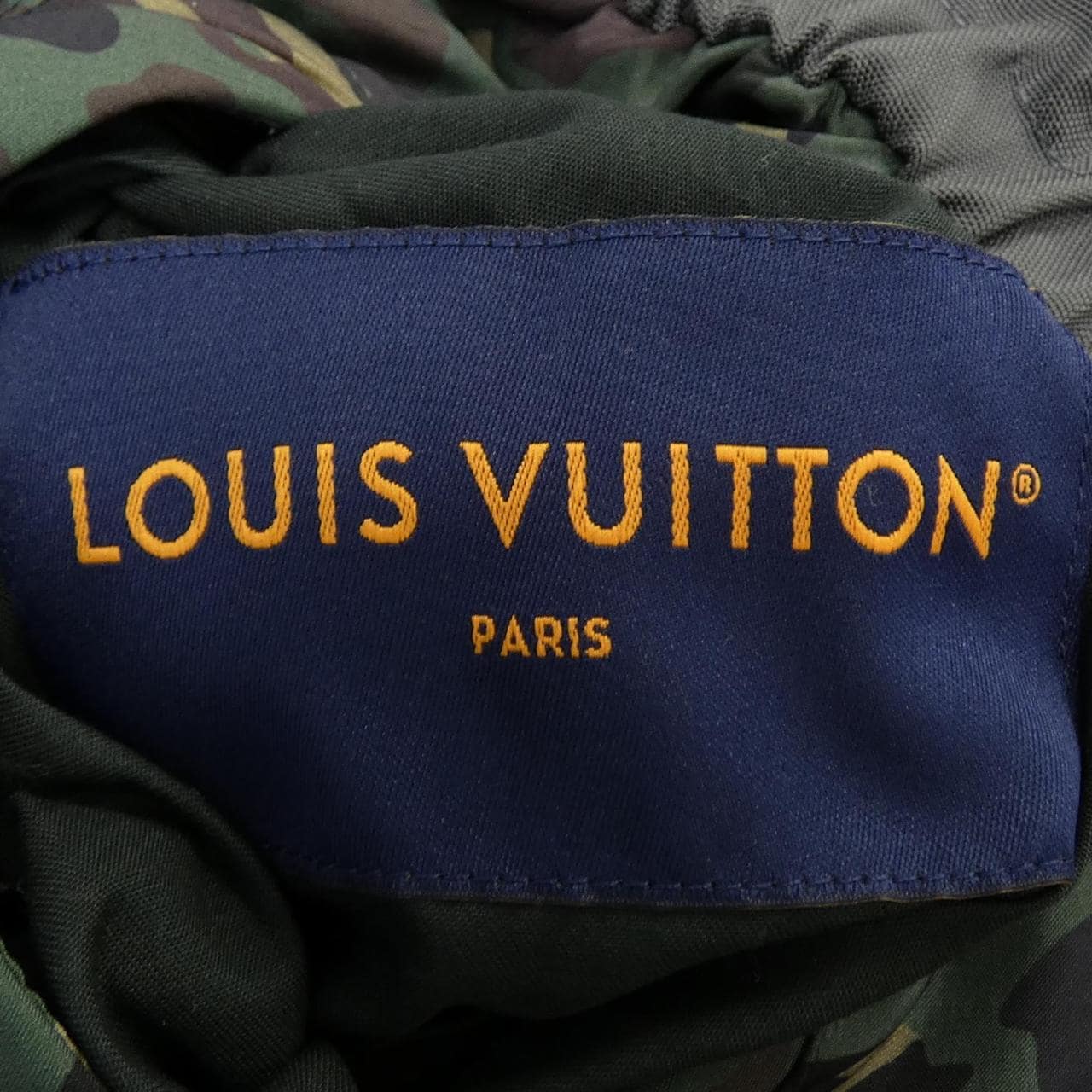 ルイヴィトン LOUIS VUITTON リバーシブル パッファージャケット HTB67EWFM ジャケット