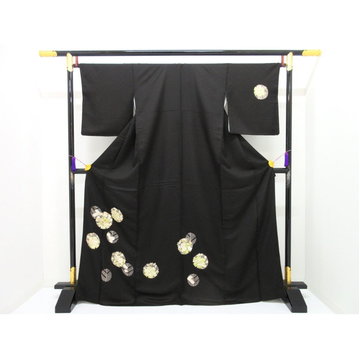 訪問着　友禅金彩加工　刺繍入り