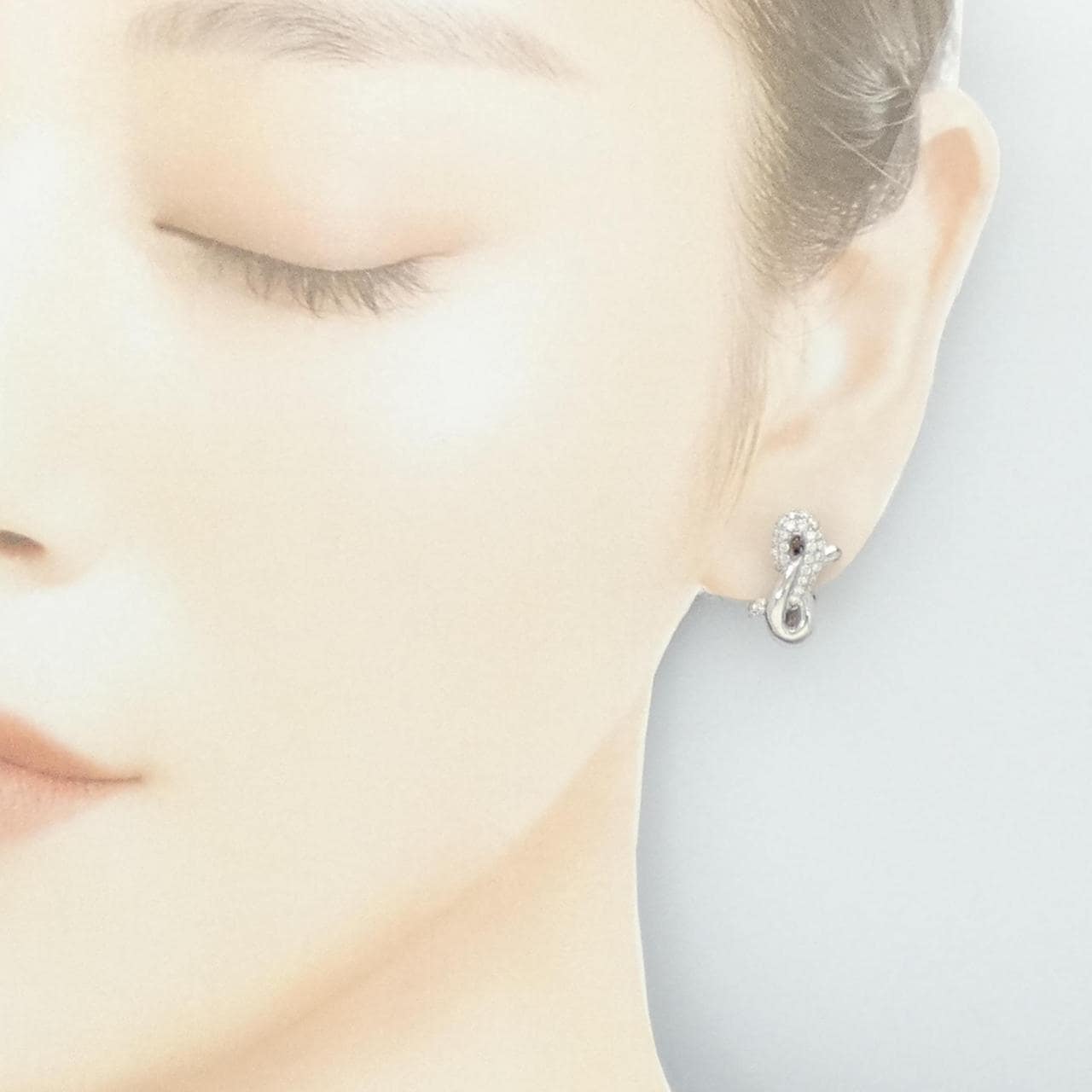 K18WG ダイヤモンド ピアス/イヤリング 0.50CT