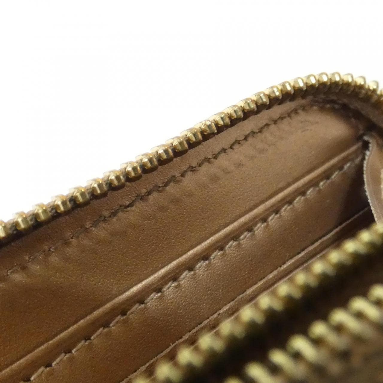 ルイヴィトン ヴェルニ ジッピー ウォレット M90603 財布