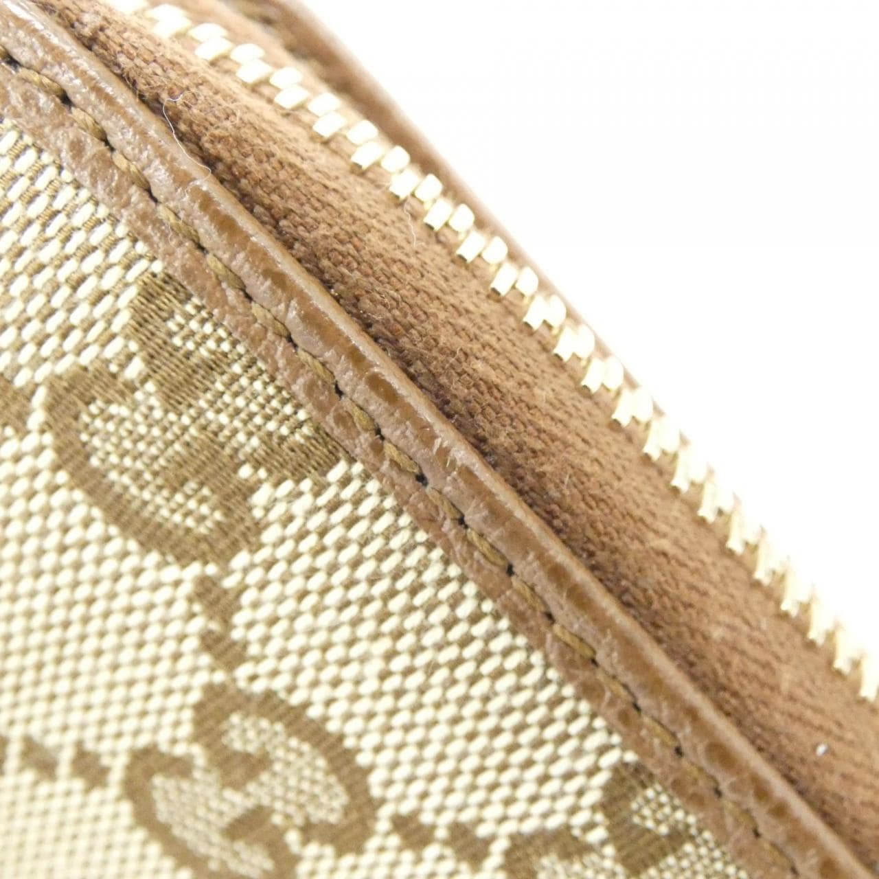 グッチ 346056 KY9LG 財布