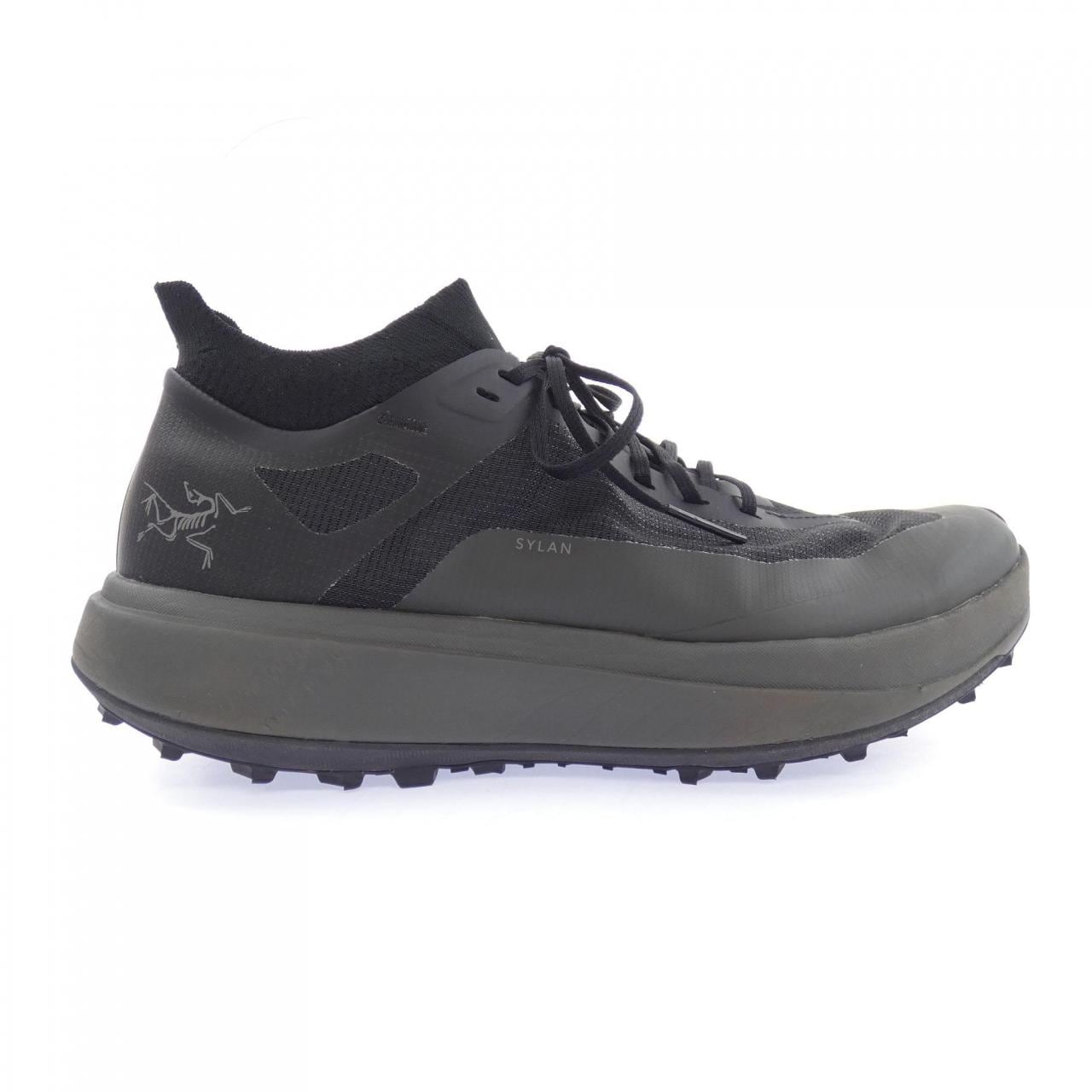 アークテリクス ARC'TERYX 081044 スニーカー