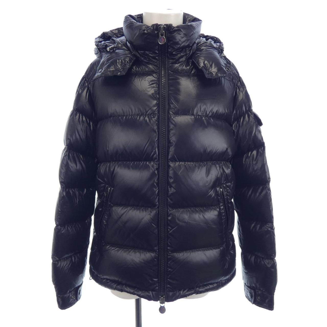 モンクレール MONCLER ダウンジャケット