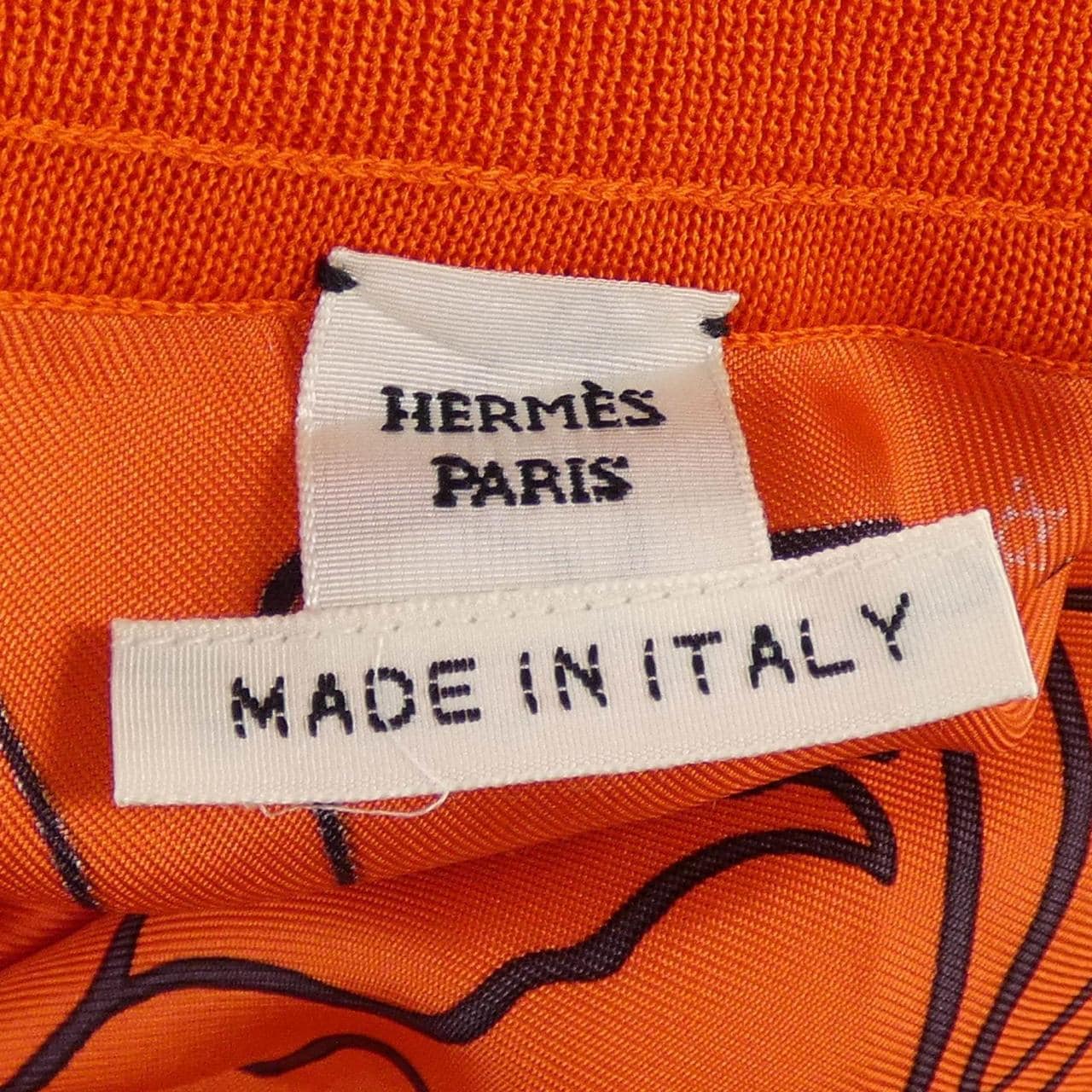 エルメス HERMES CARRE CONSTELLATIONS SUR 66-7757 ツイルレーヌ トップス