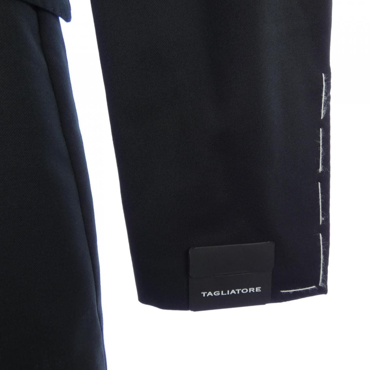 タリアトーレ TAGLIATORE スーツ