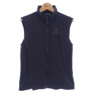 アークテリクス ARC'TERYX ベスト