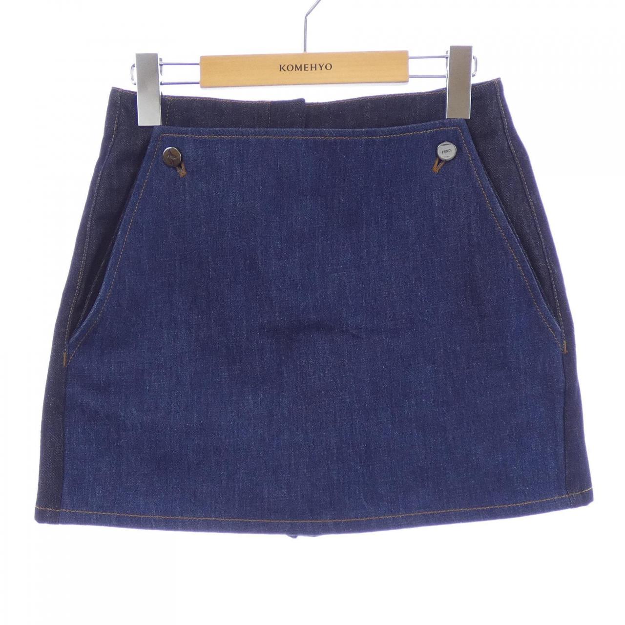 フェンディ FENDI FLP850 AT1A ショートパンツ
