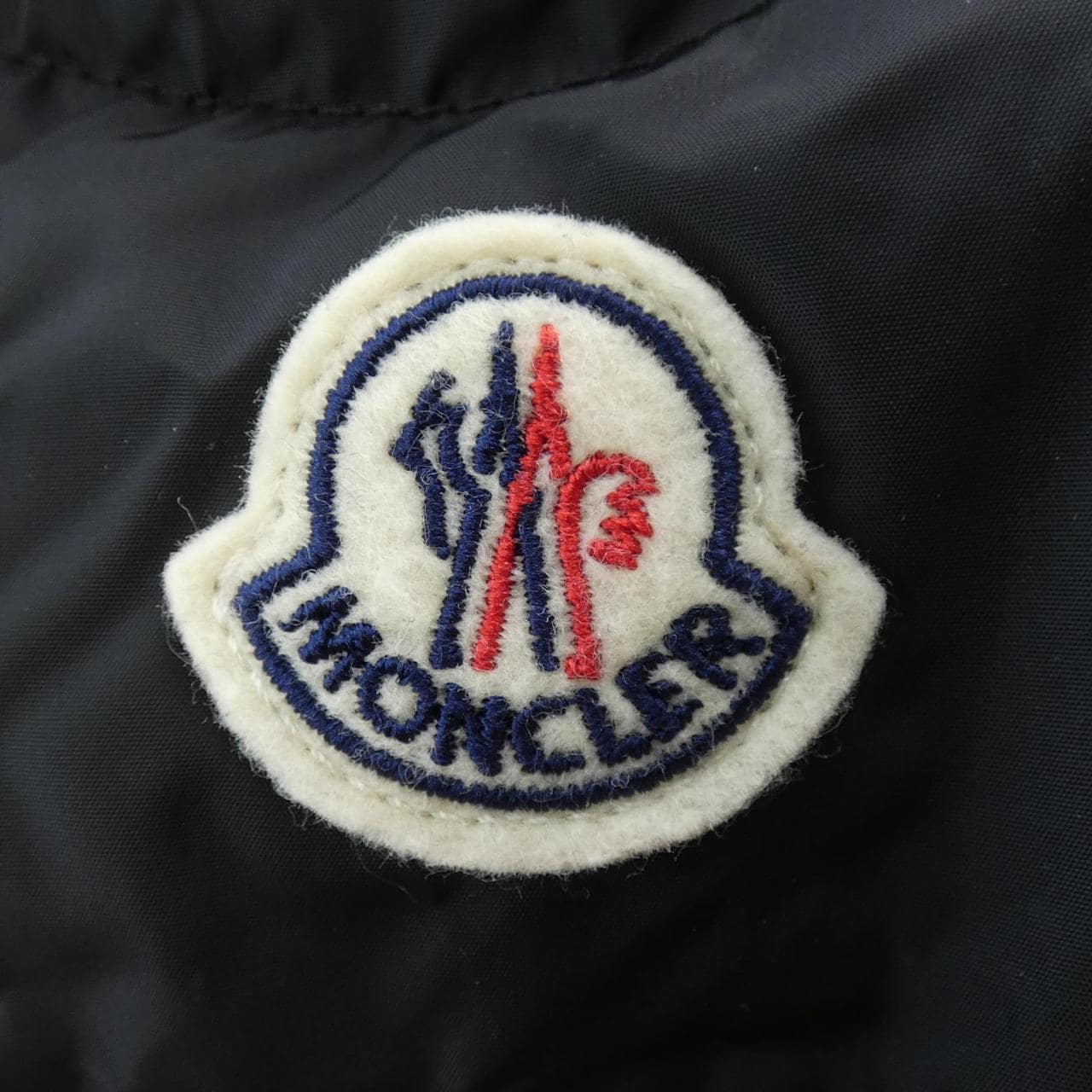 モンクレール MONCLER ダウンコート