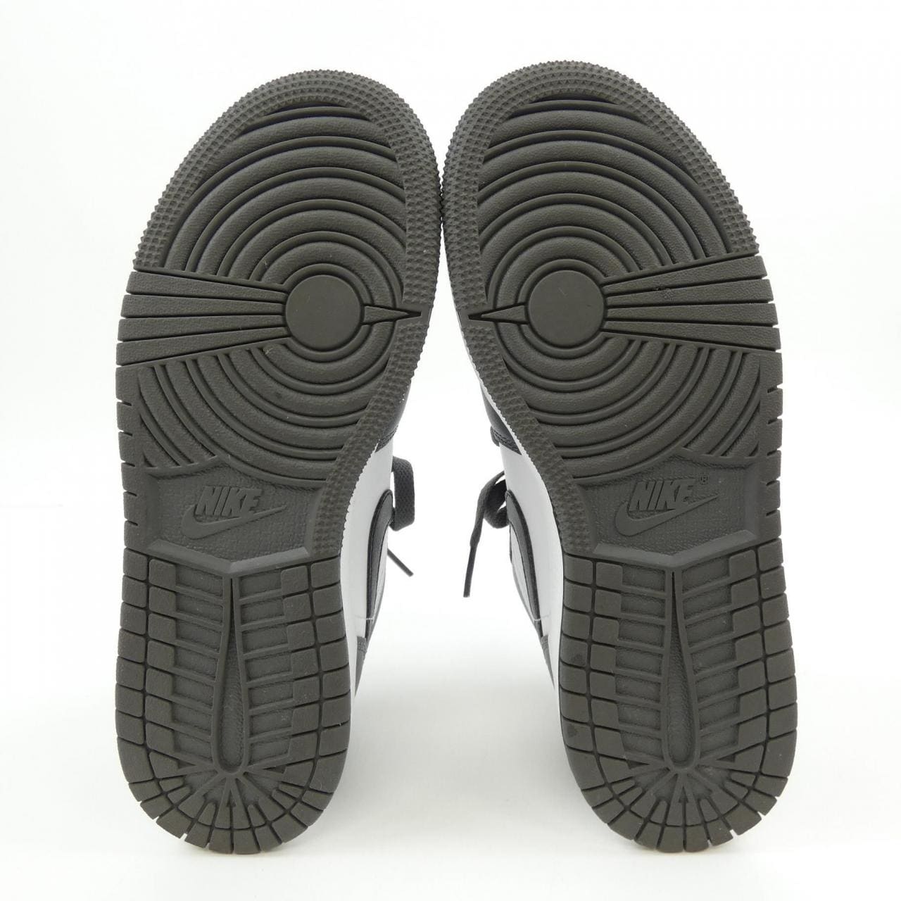 ナイキ ジョーダン NIKE JORDAN スニーカー