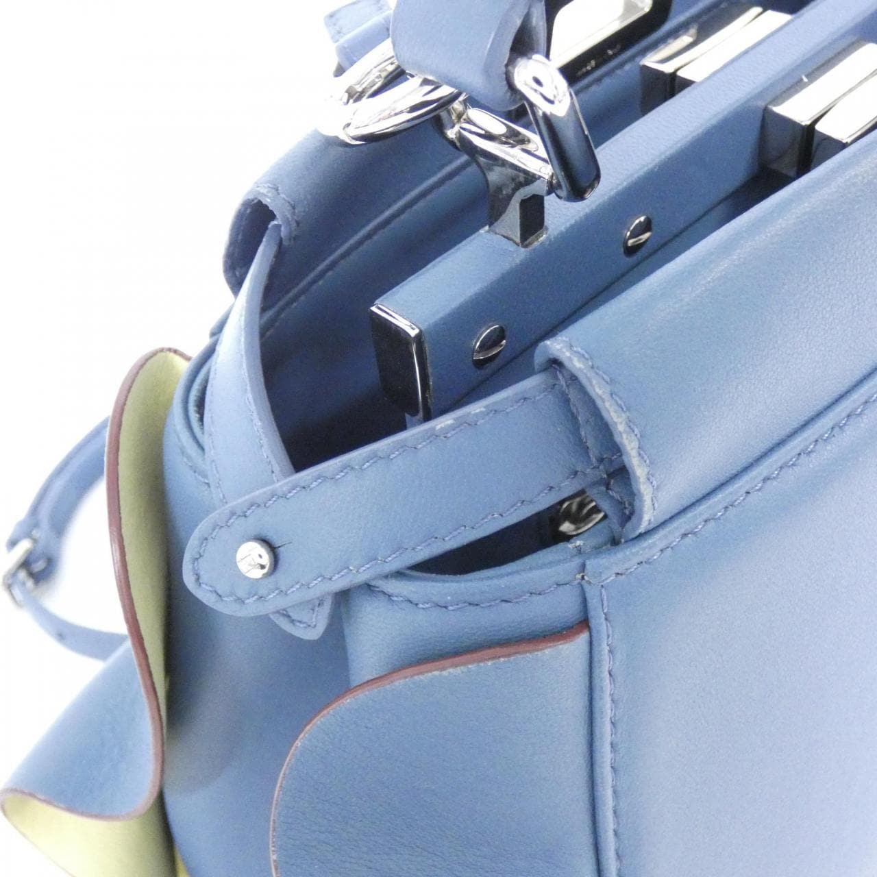 フェンディ ピーカブー ミニ 8BN244 I8P バッグ