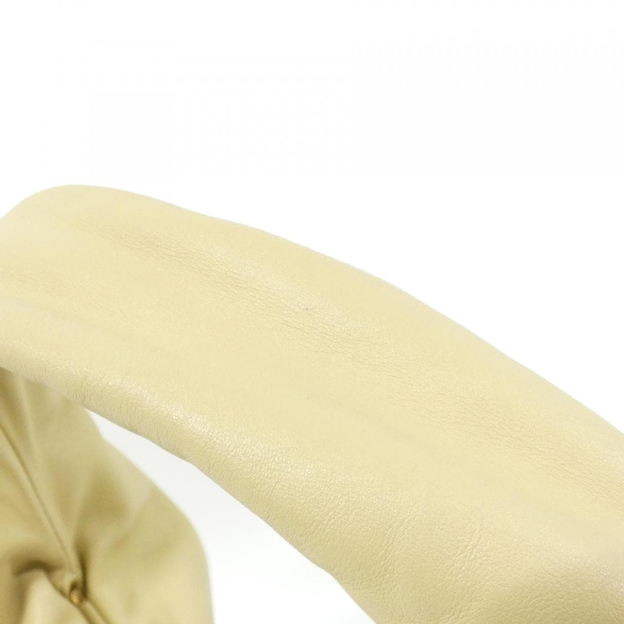 ボッテガヴェネタ 610524 VCP40 ショルダーバッグ