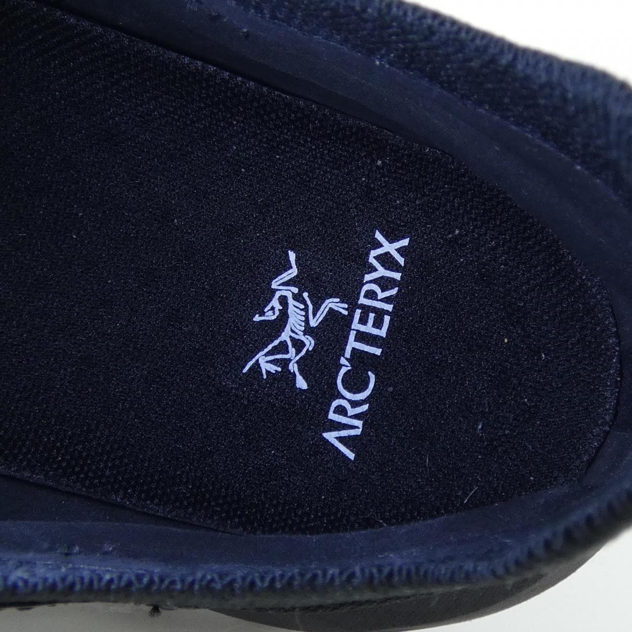 アークテリクス ARC'TERYX X000009602 スニーカー