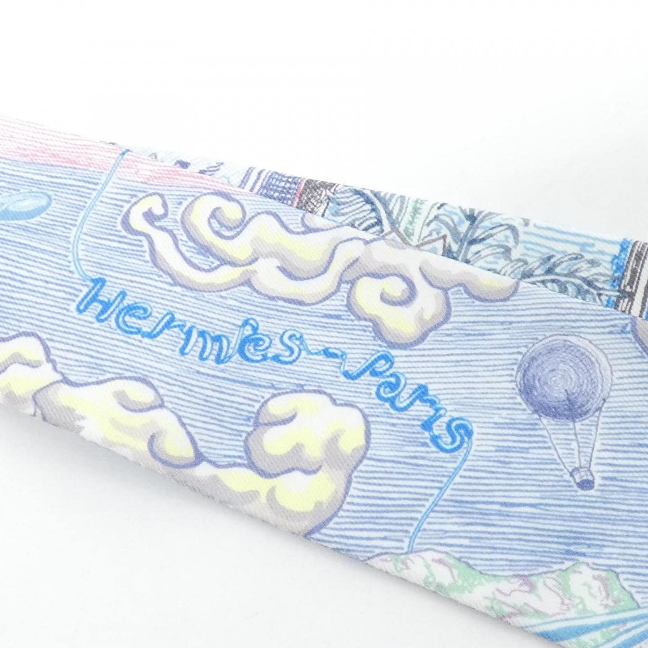 【未使用品】エルメス CITY OF LIGHT ツイリー 064103S スカーフ