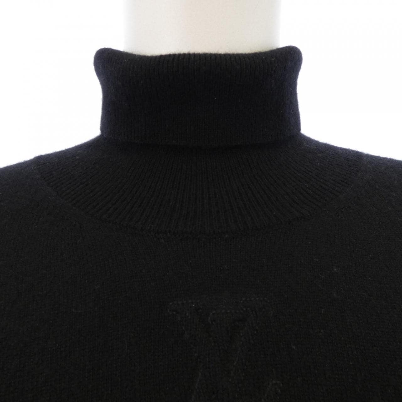 ルイヴィトン LOUIS VUITTON LVSE LVエンボスタートルネック HMN41WJZE ニット