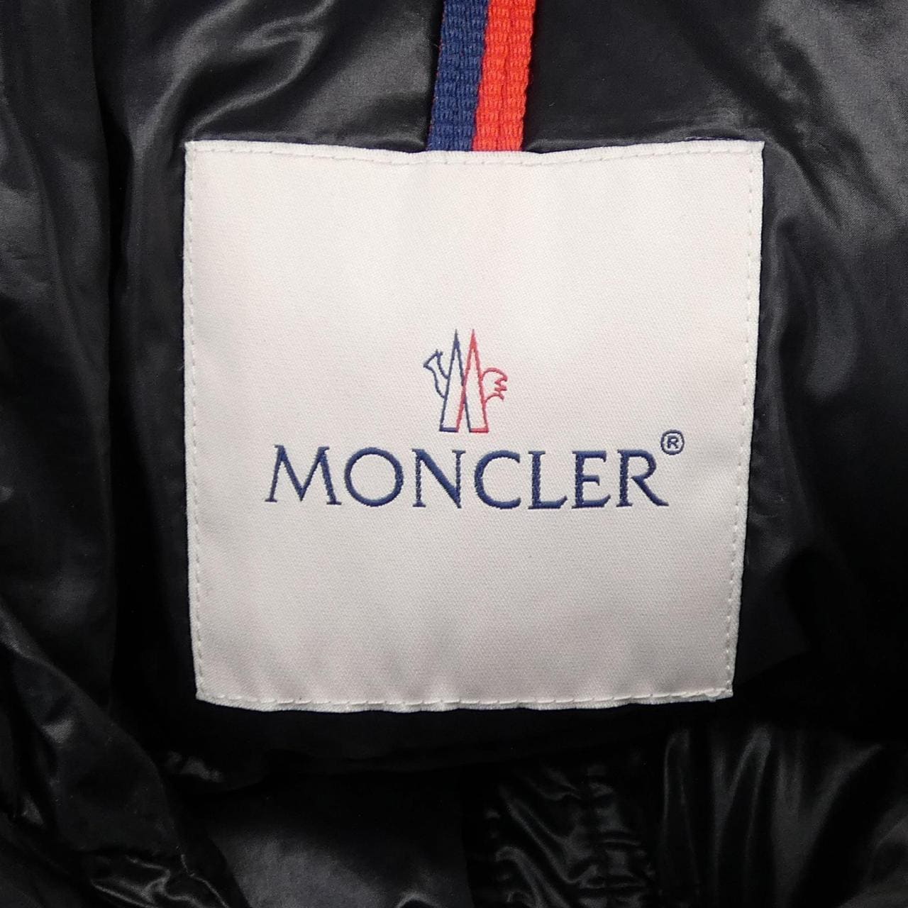 モンクレール MONCLER SERITTE ダウンジャケット