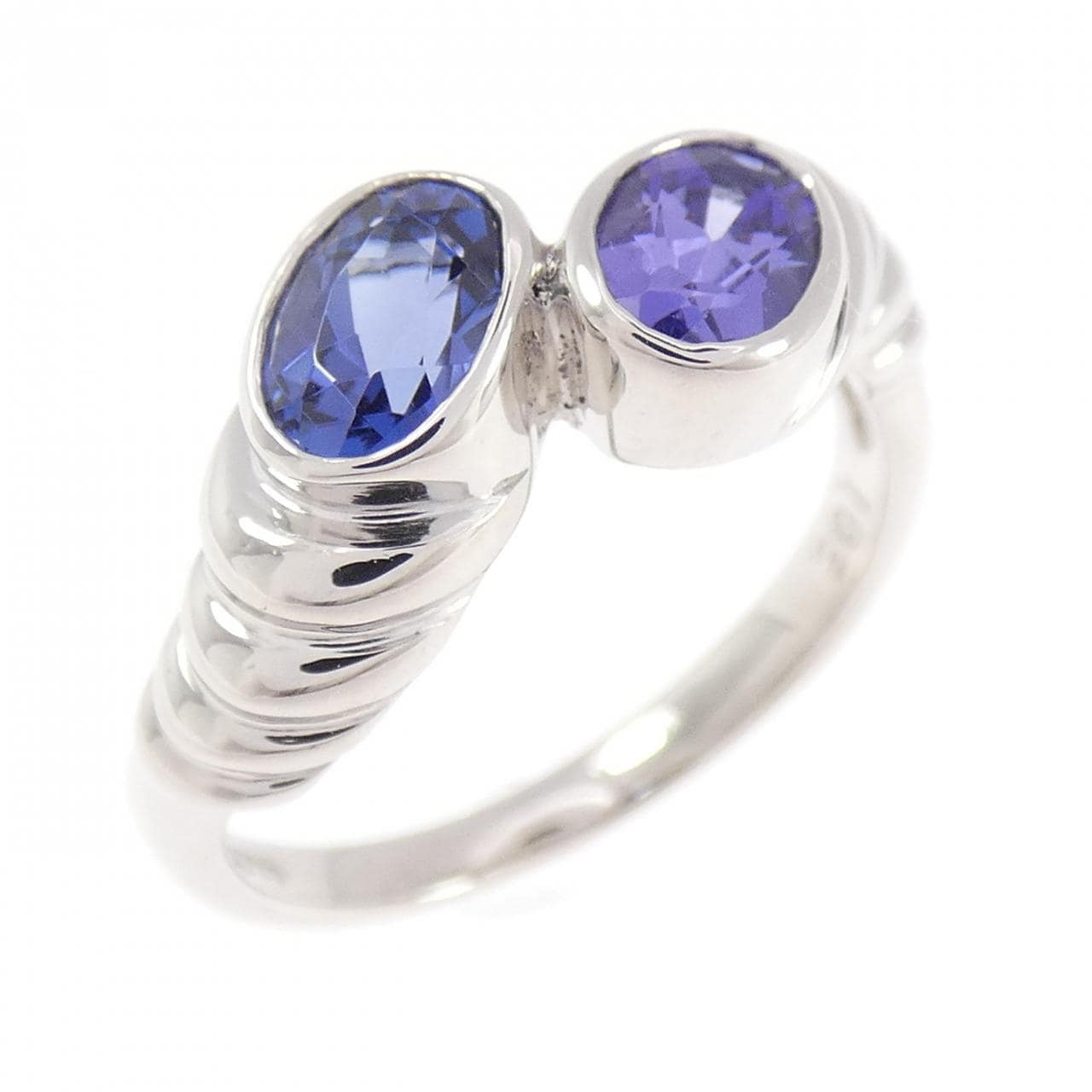 PT900 タンザナイト リング