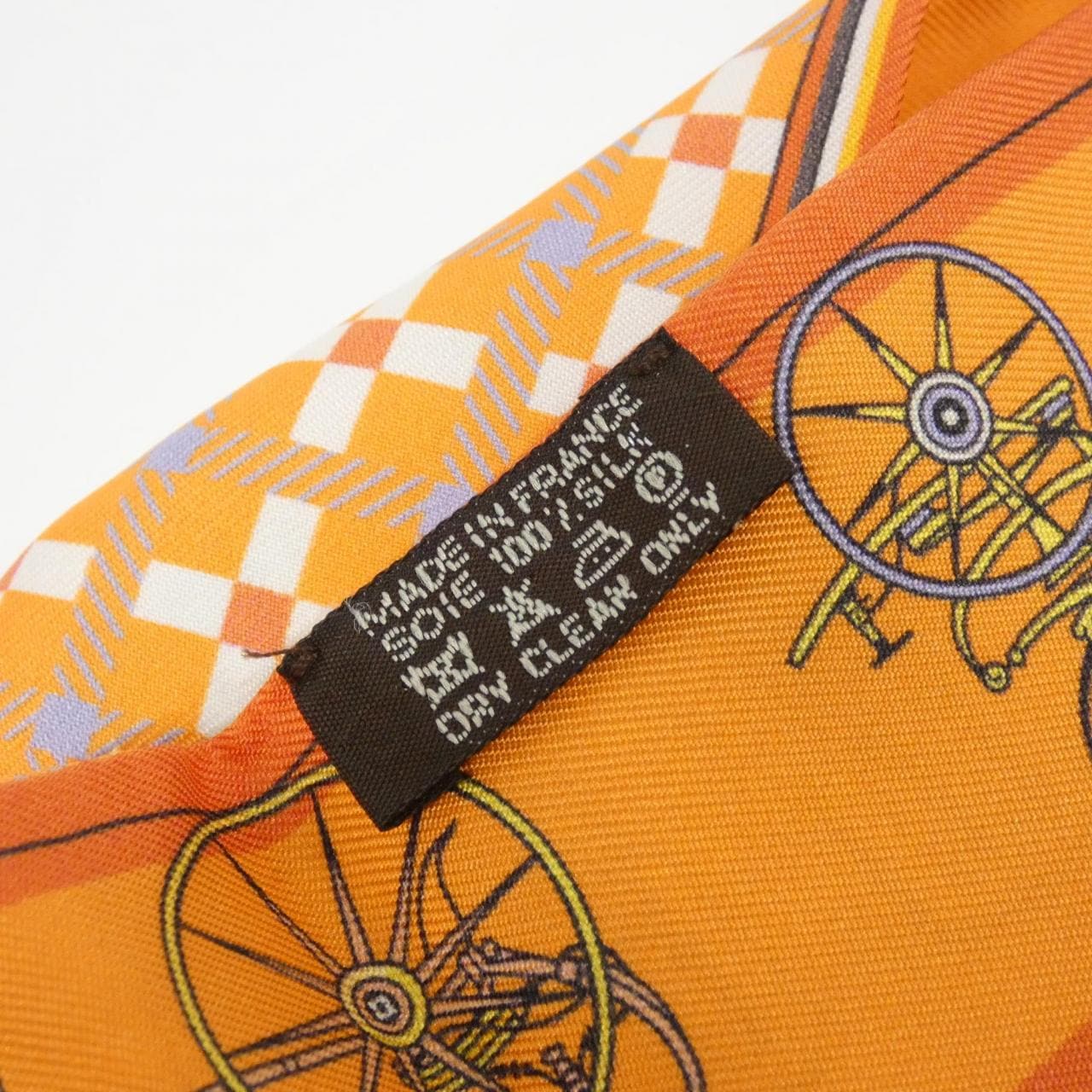 エルメス VOITEURES NOUVELLES ツイリー 061342S スカーフ