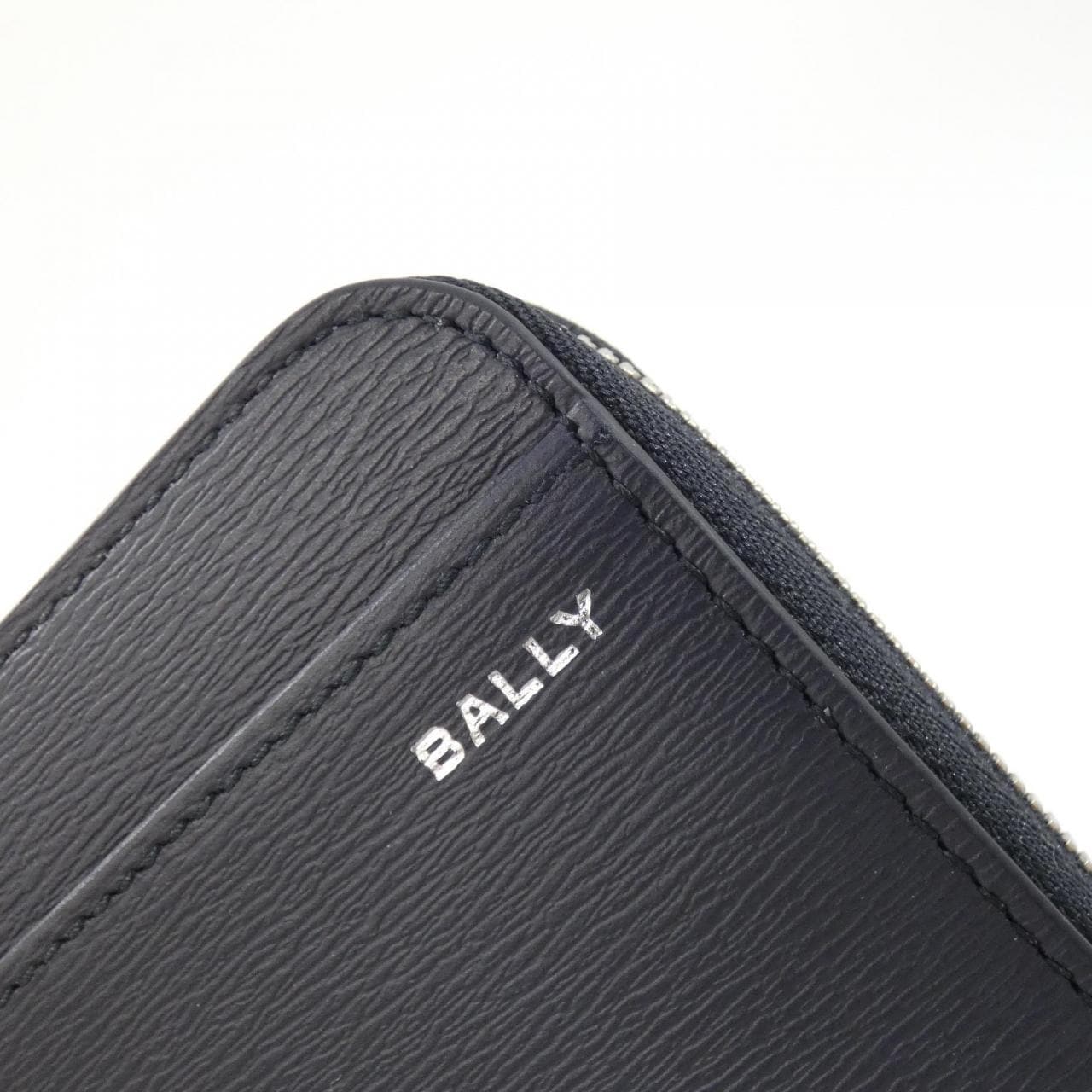【未使用品】バリー CRS ZIP AROUND 財布