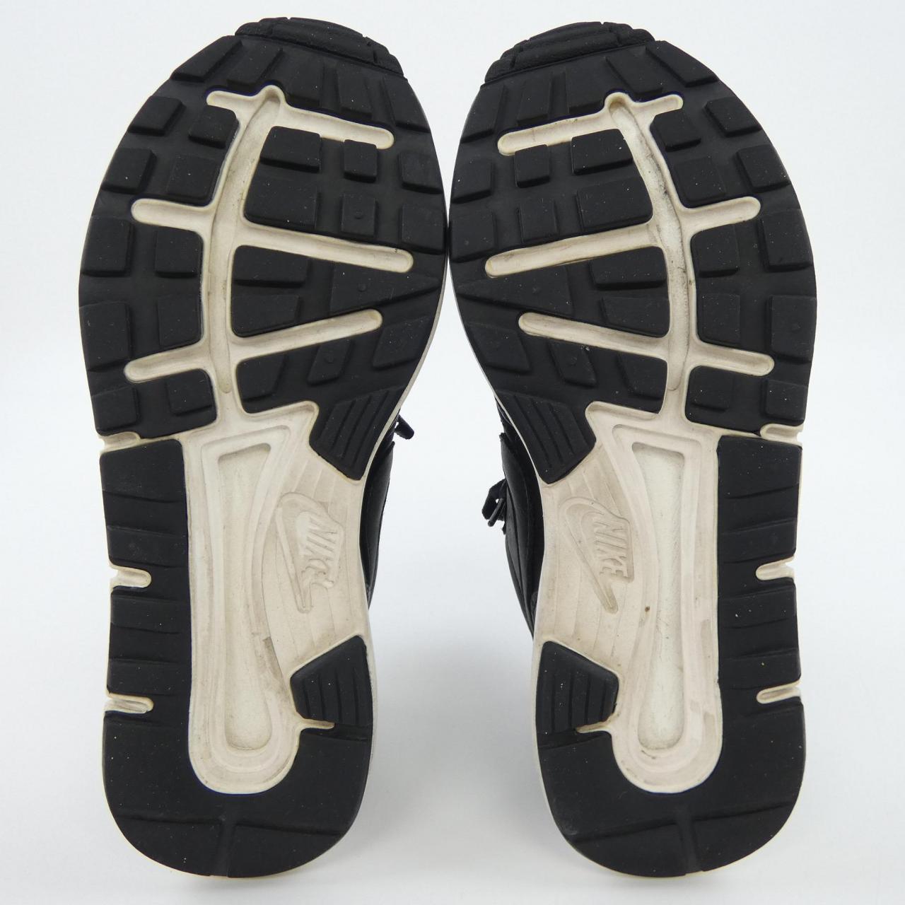 ナイキ NIKE スニーカー