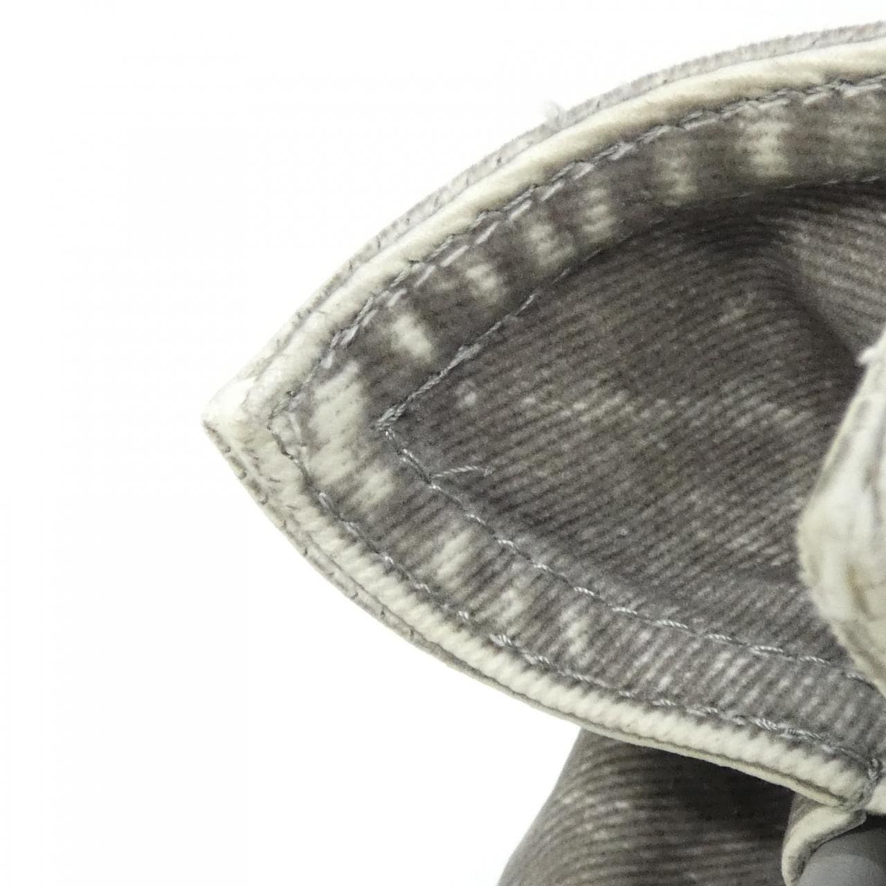 ロエベ フラメンコ クラッチ A411FC1XBG バッグ