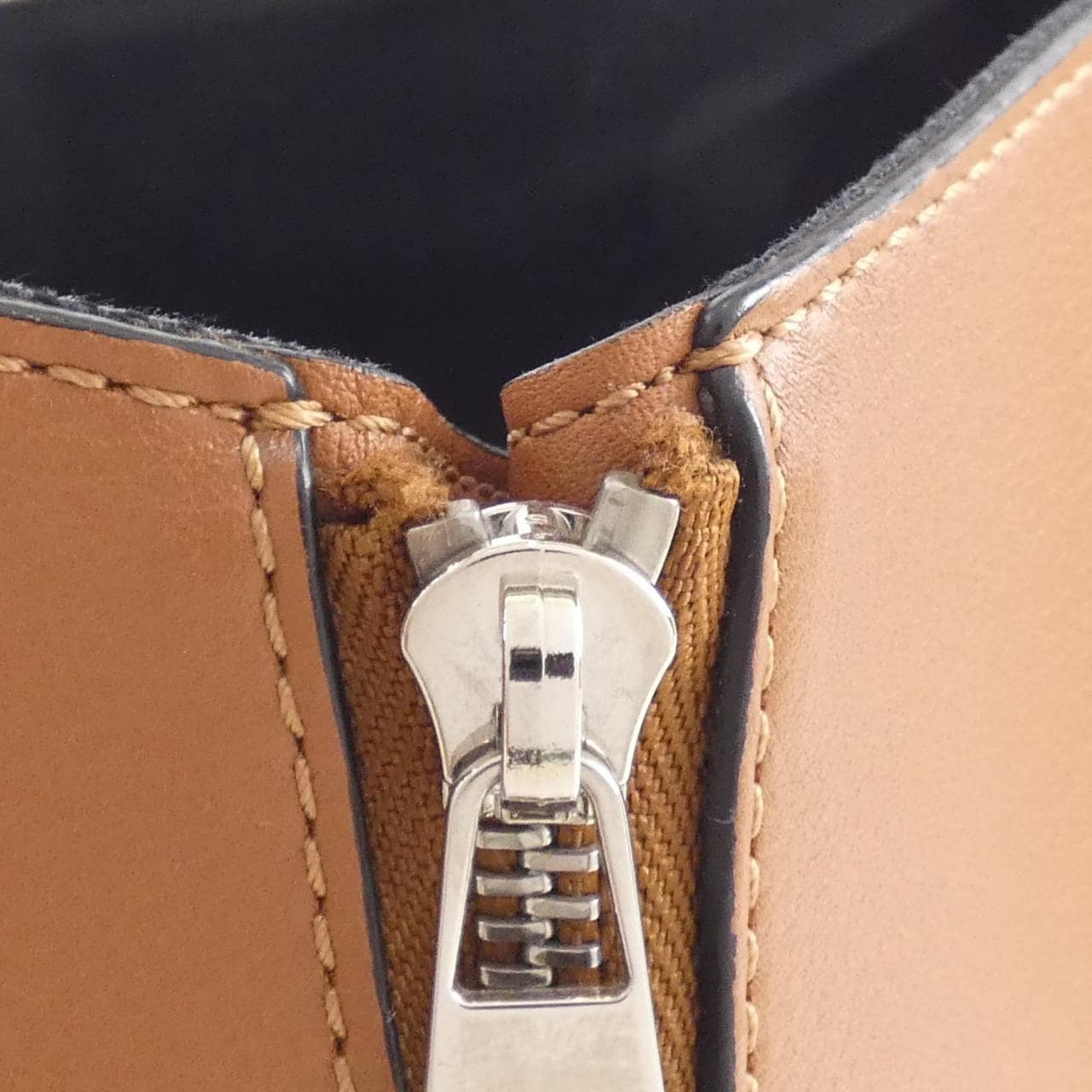 ロエベ ハンモック スモール 387 30 S35 ショルダーバッグ