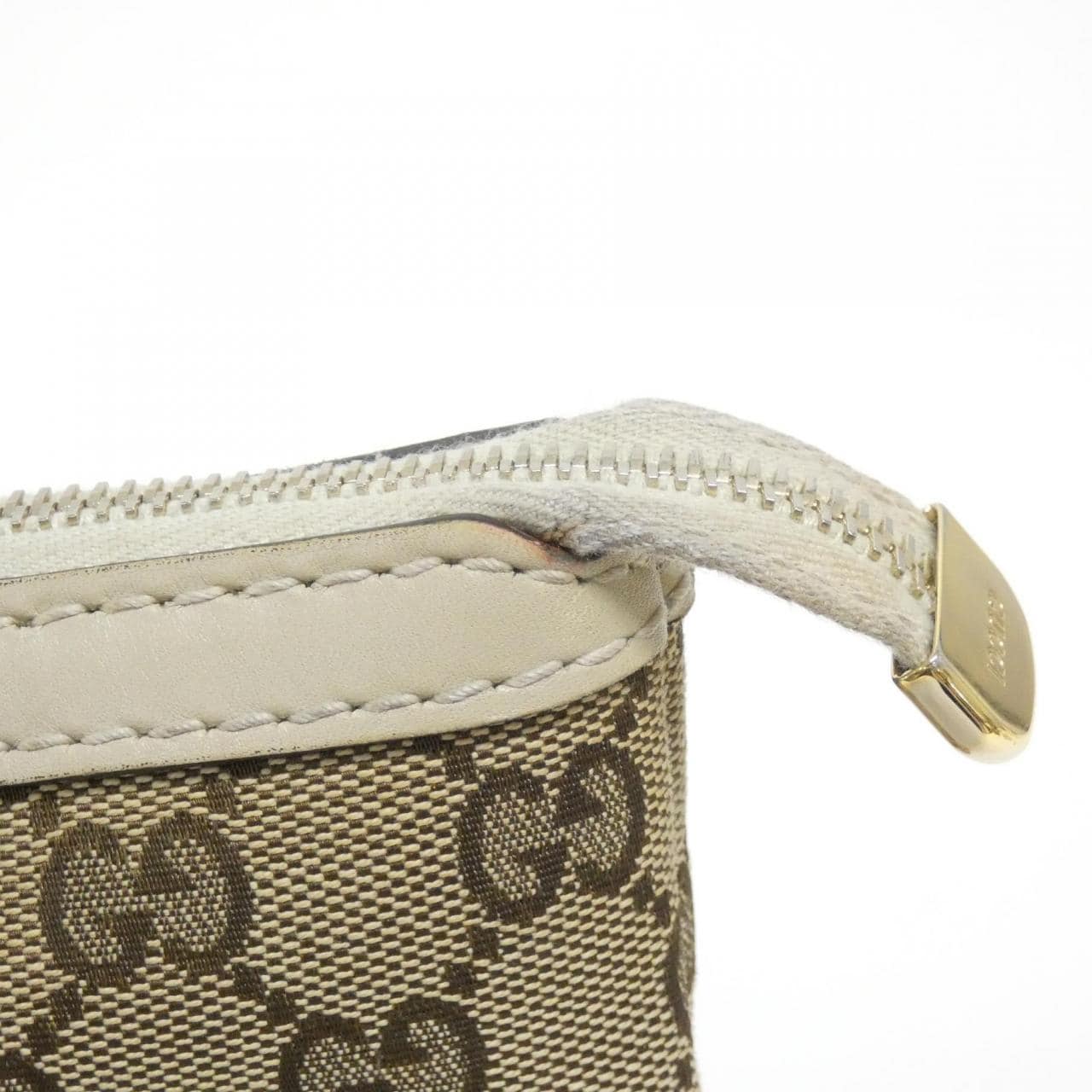 Gucci 257069 FAFXG包
