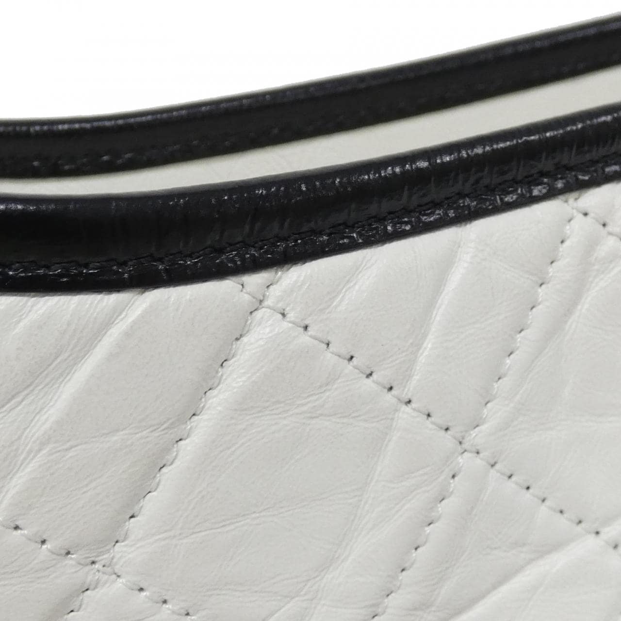 シャネル ガブリエル ライン AS1521 ショルダーバッグ