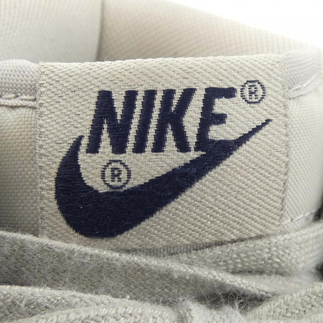 ナイキ NIKE FB1832-001 スニーカー
