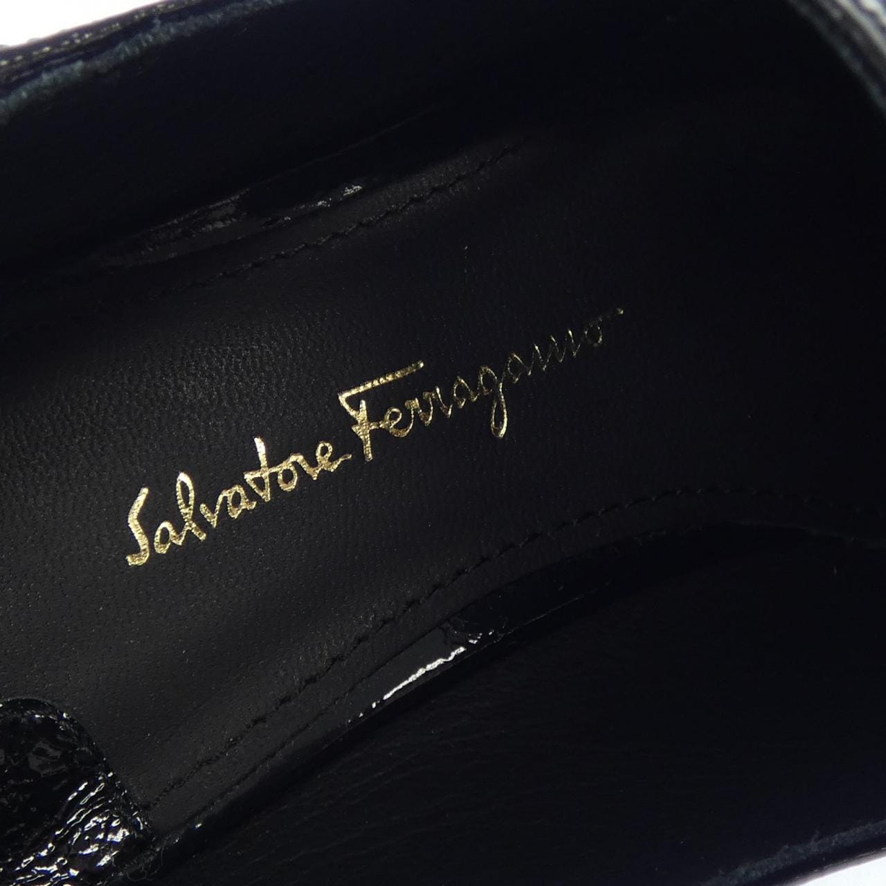 サルヴァトーレフェラガモ SALVATORE FERRAGAMO シューズ