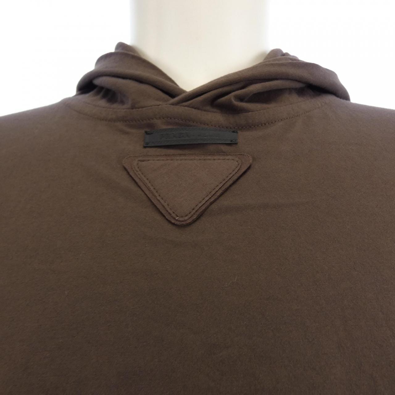 プラダ PRADA トライアングルロゴ UJL46C SOOO 17Z3 Tシャツ