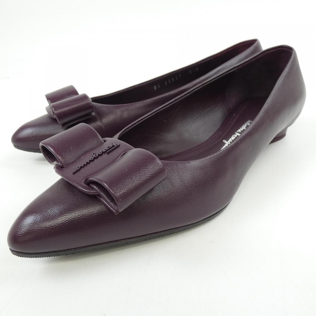 サルヴァトーレフェラガモ SALVATORE FERRAGAMO パンプス