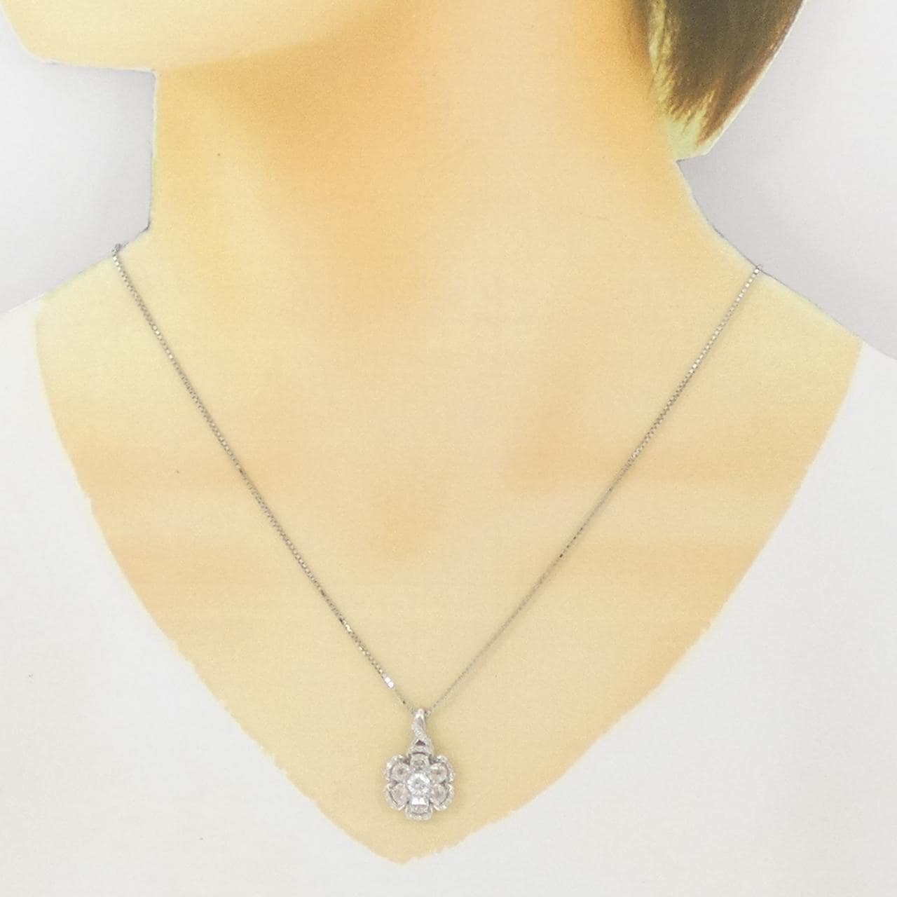 PT900/PT850 フラワー ダイヤモンド ネックレス 1.10CT