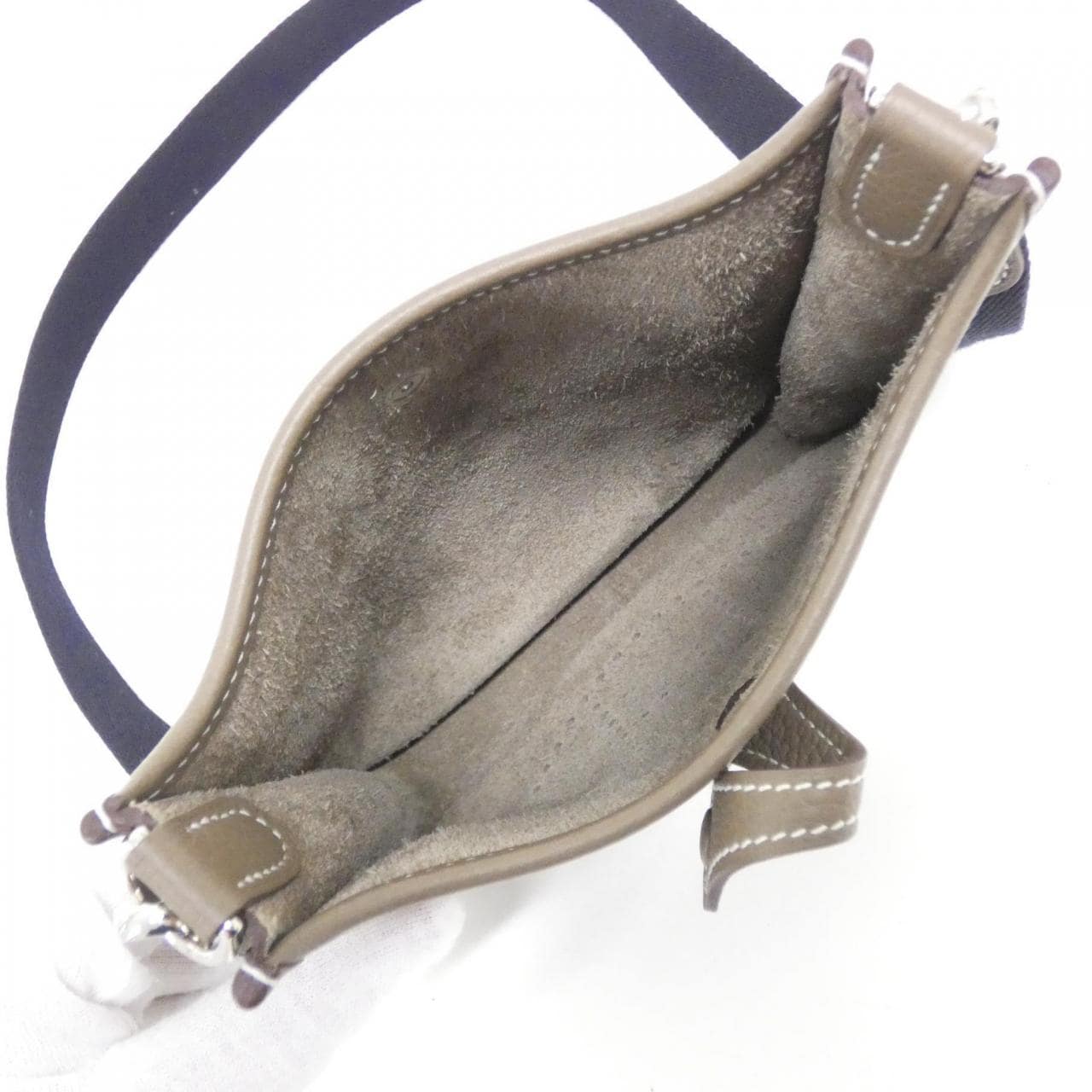 HERMES Evelyn Amazon 16cm 069426CK Shoulder Bag