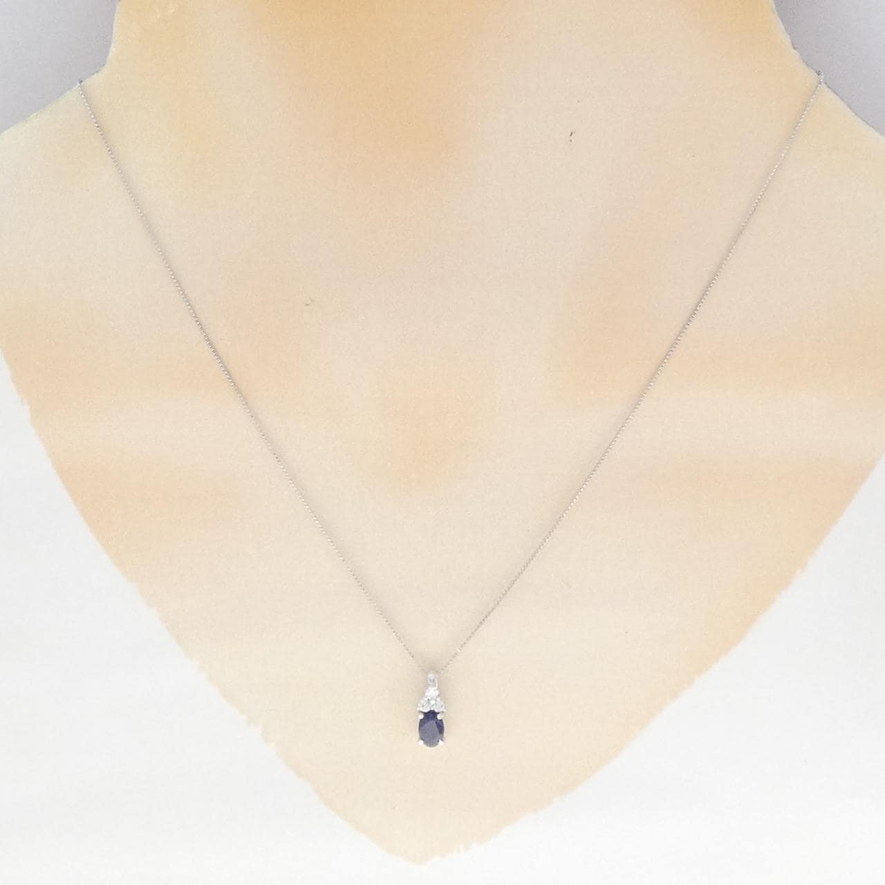 K18WG サファイヤ ネックレス 0.54CT