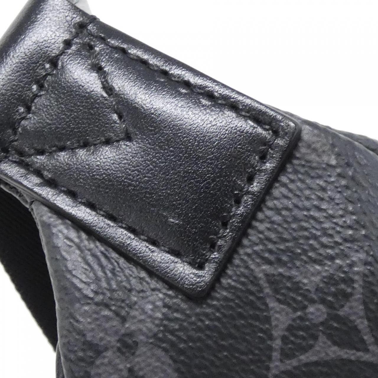 ルイヴィトン モノグラム エクリプス ディスカバリー バムバッグ PM M46035 ショルダーバッグ