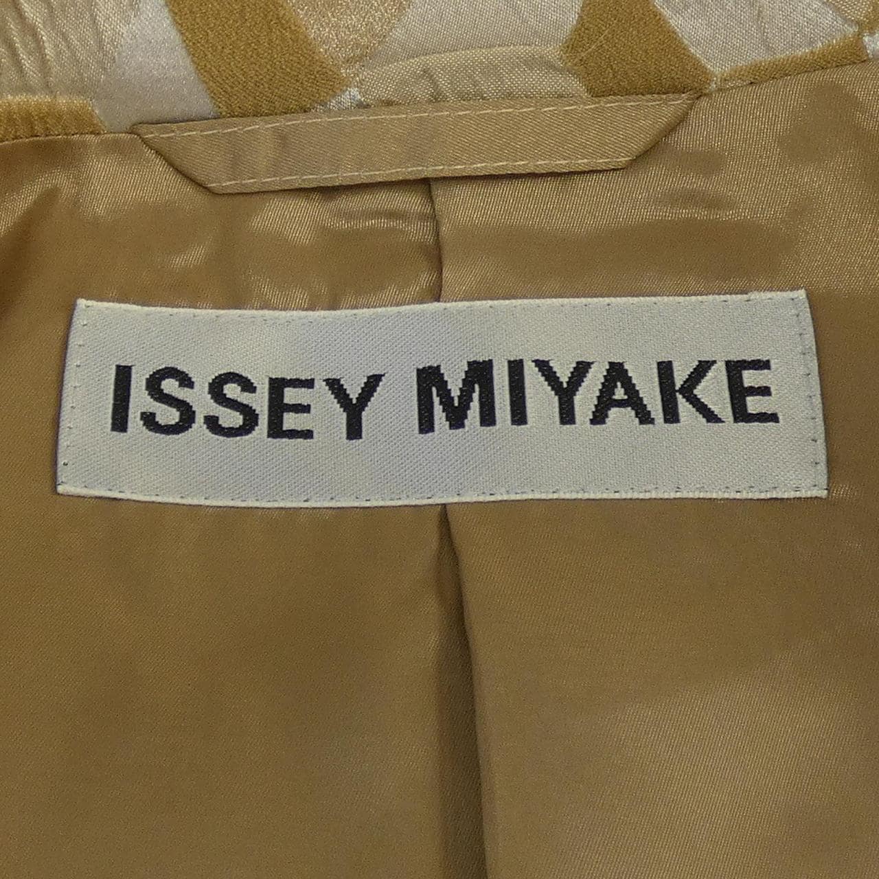 イッセイミヤケ ISSEY MIYAKE IM71FD009 ジャケット