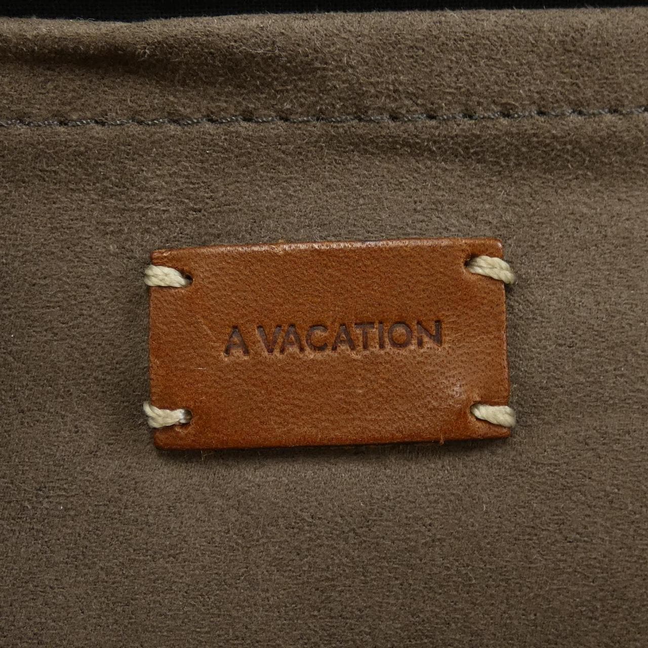 アヴァケーション A VACATION BAG