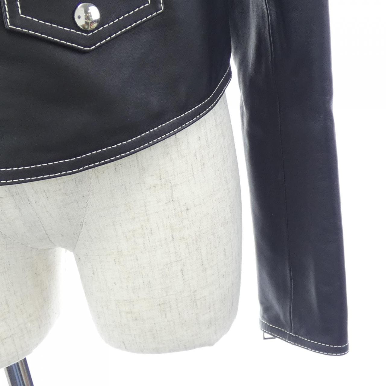 ロエベ LOEWE D1158000PL レザーライダースジャケット