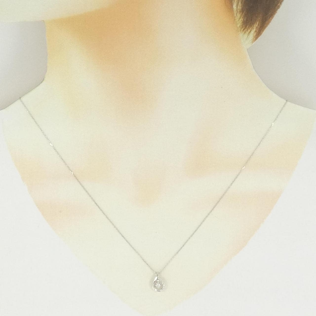 4゜C ダイヤモンド ネックレス