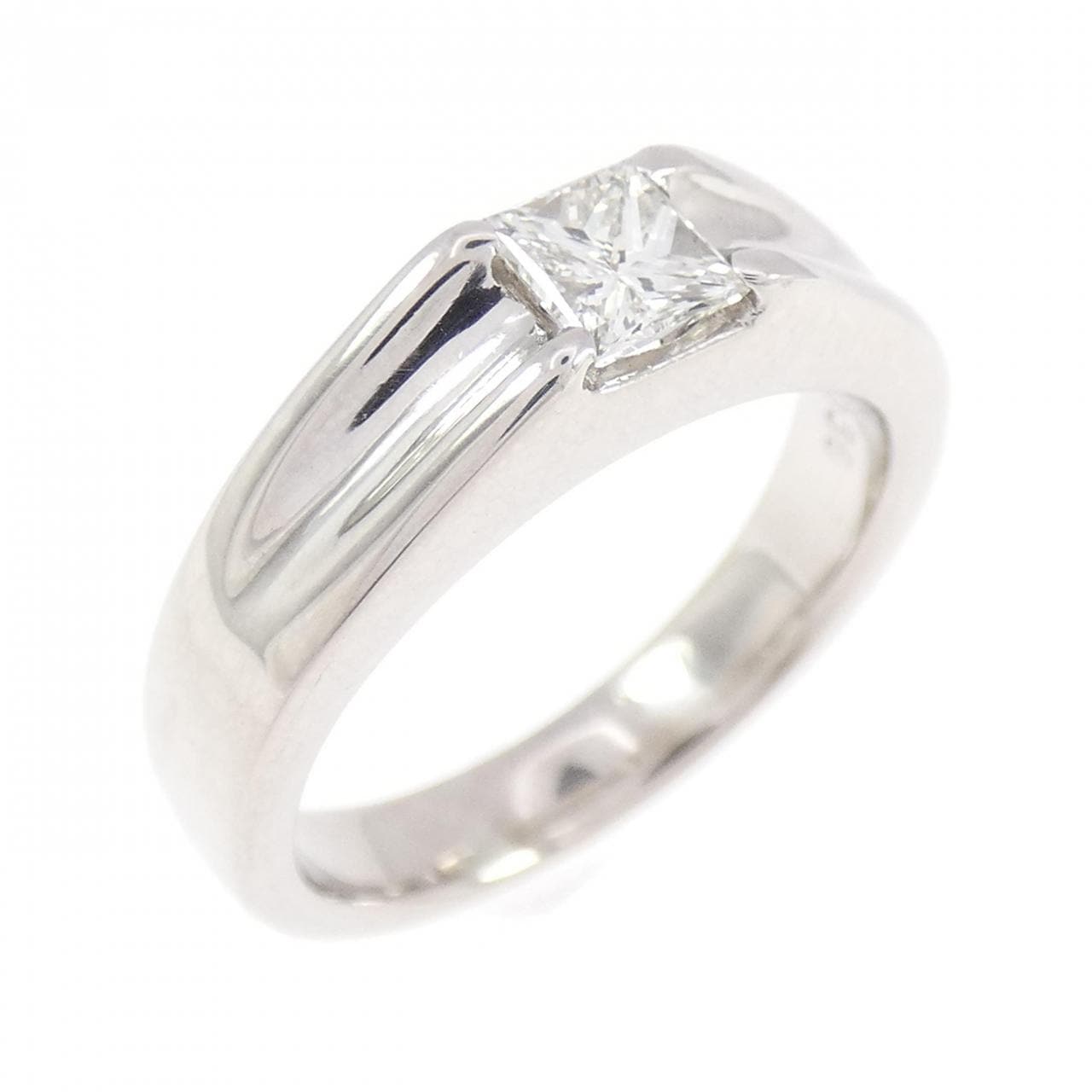 PT850 ダイヤモンド リング 0.36CT