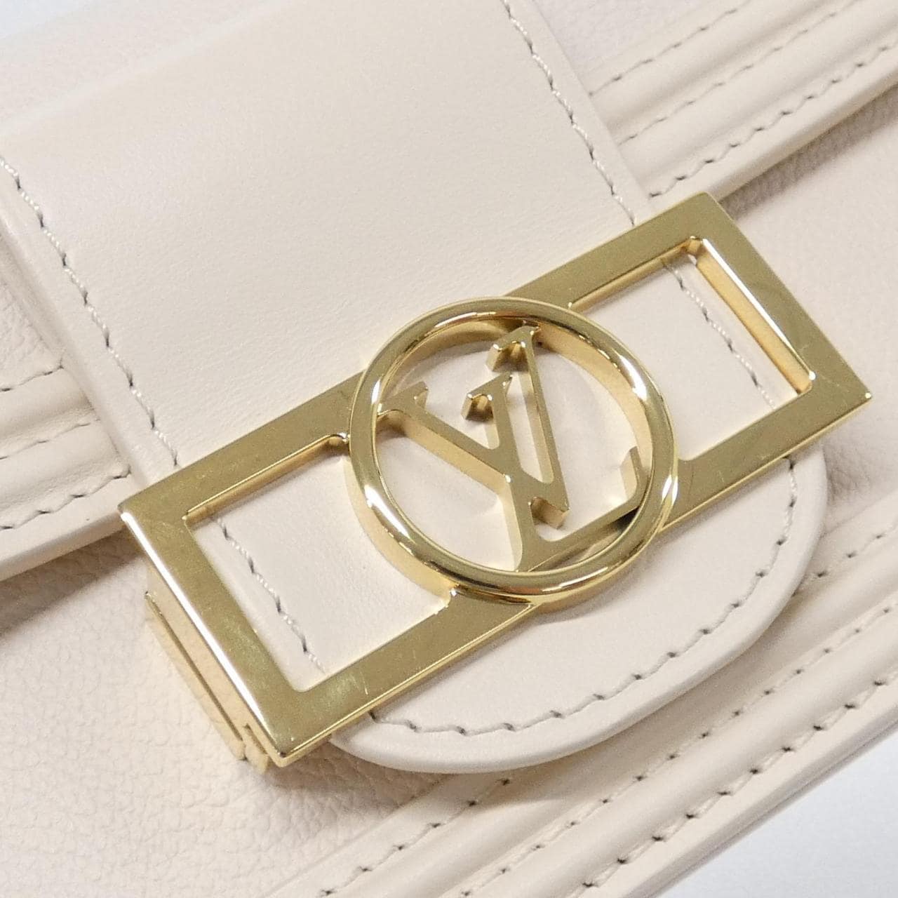 ルイヴィトン ドーフィーヌEW M25443 ショルダーバッグ